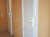 Двухместный номер с 2 отдельными кроватями и общей ванной комнатой