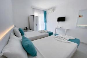 Minerva Port Hotel, Чешме