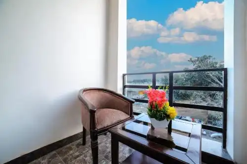 Grand Regency New Delhi Airport - 11