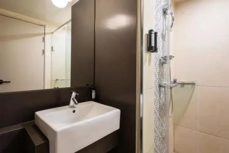 The Week & Resort - 7