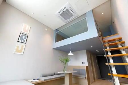 The Week & Resort - 55