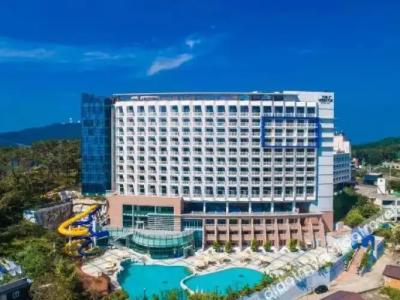 The Week & Resort - 45