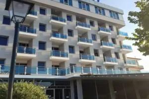 Отель «HolİDay BusİNess Suİt Otel», Стамбул