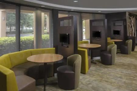 AIRPORT PRINCE PALACE Near Igi Airport - 2