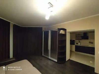 На Моисеева 10 - 34