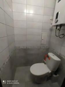 На Моисеева 10 - 36