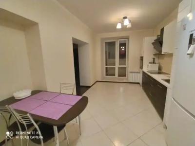 На Моисеева 10 - 35