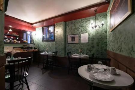 Walled off Paris - 19