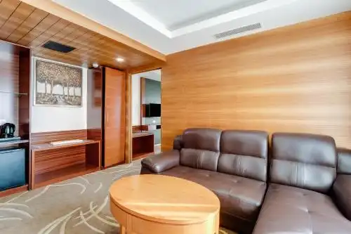 Townhouse Oak Chennai La Palace - 62