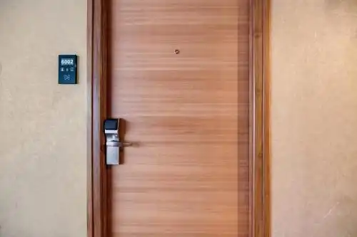 Townhouse Oak Chennai La Palace - 20