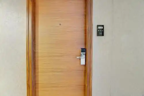 Townhouse Oak Chennai La Palace - 21