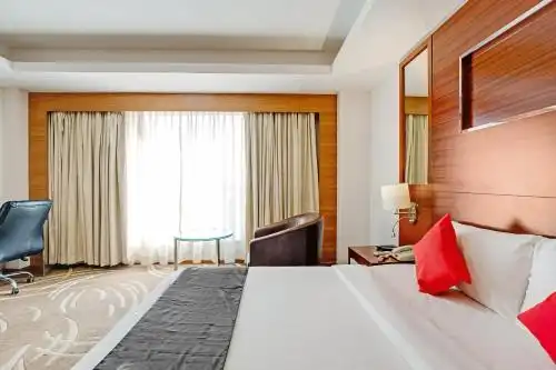 Townhouse Oak Chennai La Palace - 66