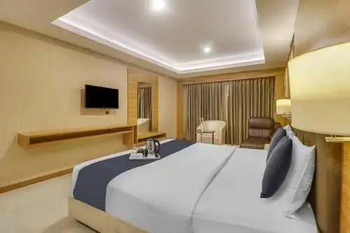 Townhouse Oak Chennai La Palace - 44