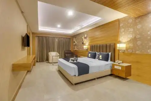 Townhouse Oak Chennai La Palace - 46