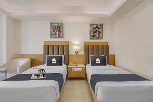 Townhouse Oak Chennai La Palace - 28