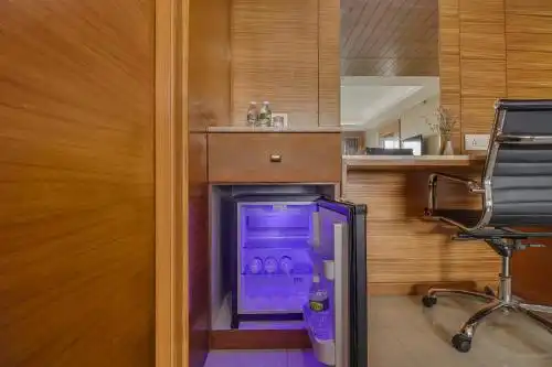 Townhouse Oak Chennai La Palace - 49