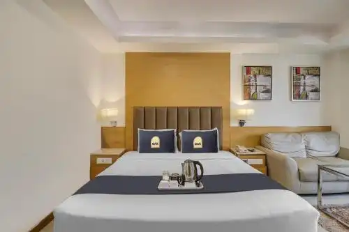 Townhouse Oak Chennai La Palace - 8