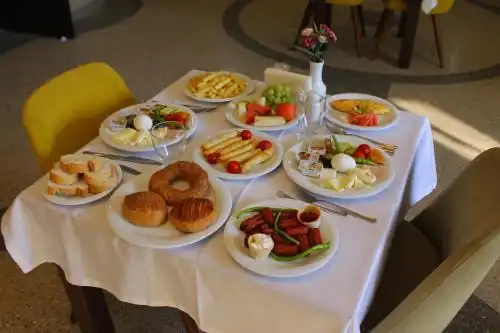 ZİR DREAM THERMAL SPA OTEL - 9