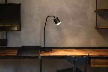 Unsöld's Factory - 61