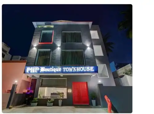 Php Boutique Townhouse - 4