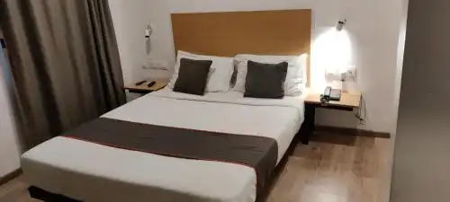 Php Boutique Townhouse - 20