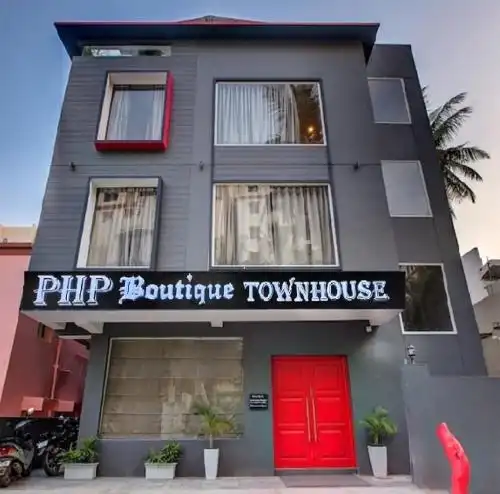 Php Boutique Townhouse - 11