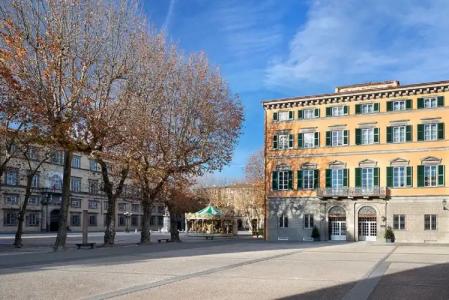 Grand Universe Lucca, Autograph Collection - 0