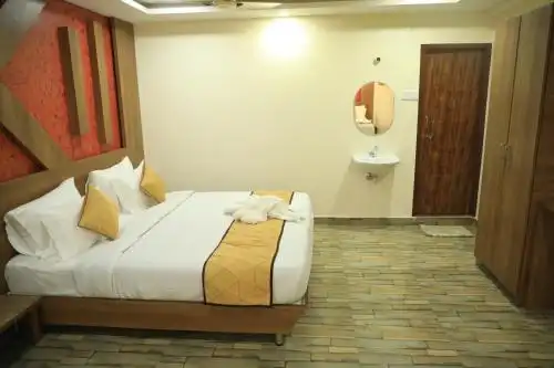 The k11s - t Nagar - 82