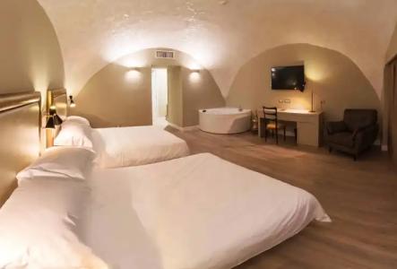 Caruso Place Boutique & Wellness Suites - 44