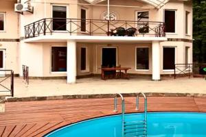 Гостиница «Бригантина», Ростов-на-Дону