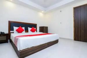Hotel «City Lite Near Igi Airport Delhi»