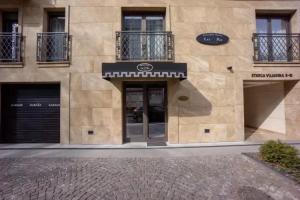 Hotel «Lora», Белград