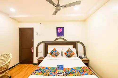 Fabexpress Black Pearl t Nagar - 9