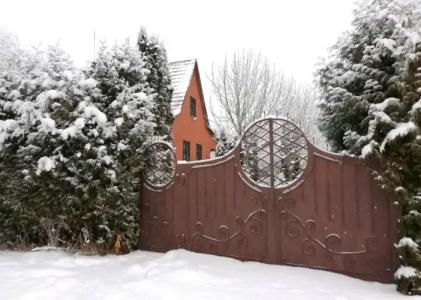 Уютный дом у Можайского моря - 0