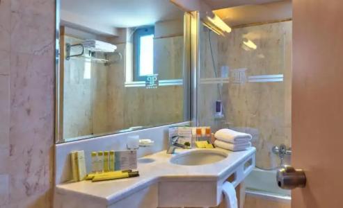 Porto Platanias Beach Resort & Spa - 98