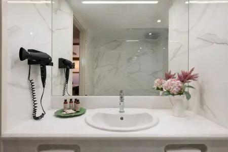 Porto Platanias Beach Resort & Spa - 60