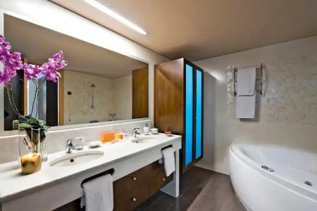 Porto Platanias Beach Resort & Spa - 72