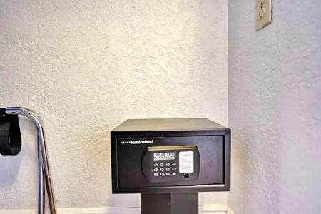 Plaza Fort Lauderdale - 14