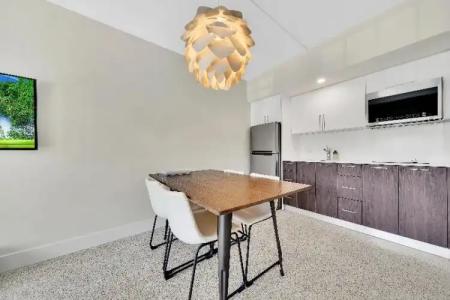 The Elmar Boutique - 27