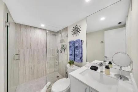 The Elmar Boutique - 25