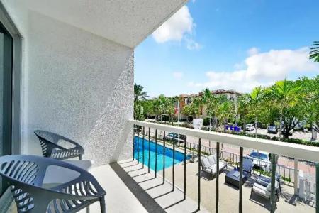 The Elmar Boutique - 37