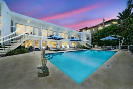 The Elmar Boutique - 17