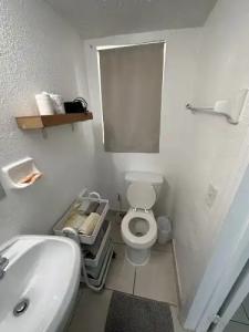 Motel Lauderdale Inn - 15