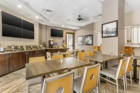 Best Western InnSuites Tucson Foothills & Suites - 18
