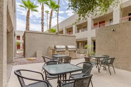 Best Western InnSuites Tucson Foothills & Suites - 27
