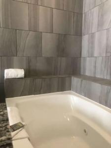 Best Western InnSuites Tucson Foothills & Suites - 22