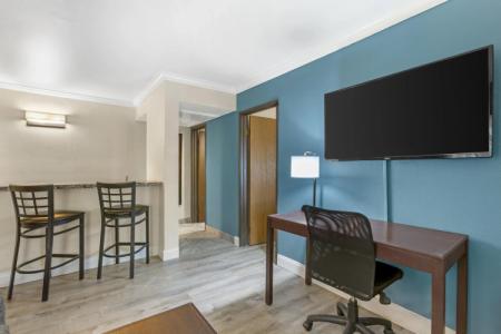 Best Western InnSuites Tucson Foothills & Suites - 63