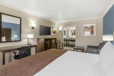 Best Western InnSuites Tucson Foothills & Suites - 45