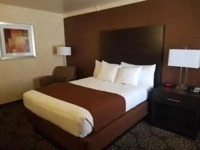 Best Western InnSuites Tucson Foothills & Suites - 40