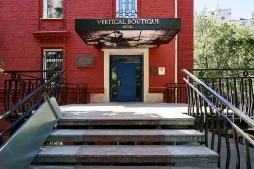 Vertical Boutique - 0